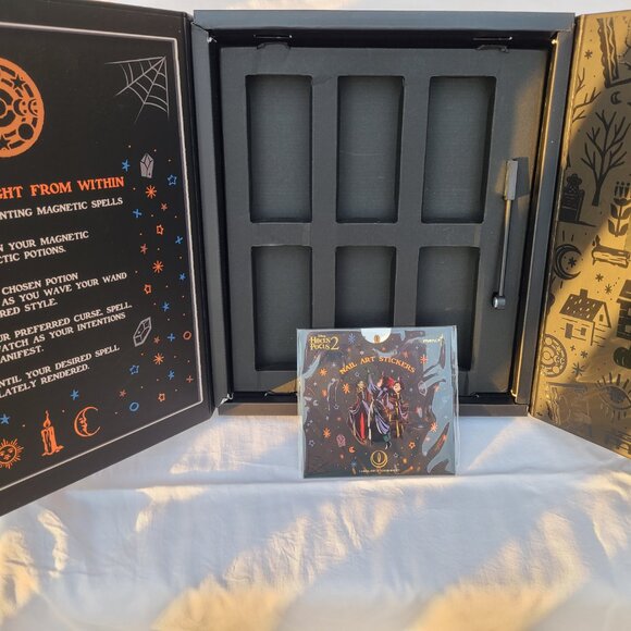 Nail Polish Hocus Pocus Empty Collector's Box - Picture 4 of 7